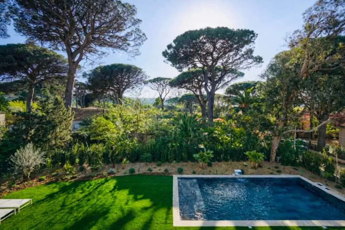 Villa La Bouillabaisse — view 2
